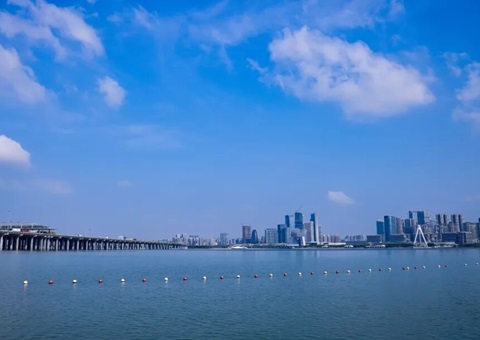 丽江：全国首个游艇全产业链总部落户丽江前海，加快建设全球海洋中心城市